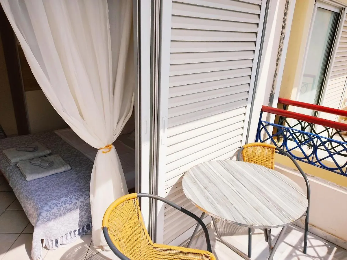 Golden Sky 3 Apartment Περαία