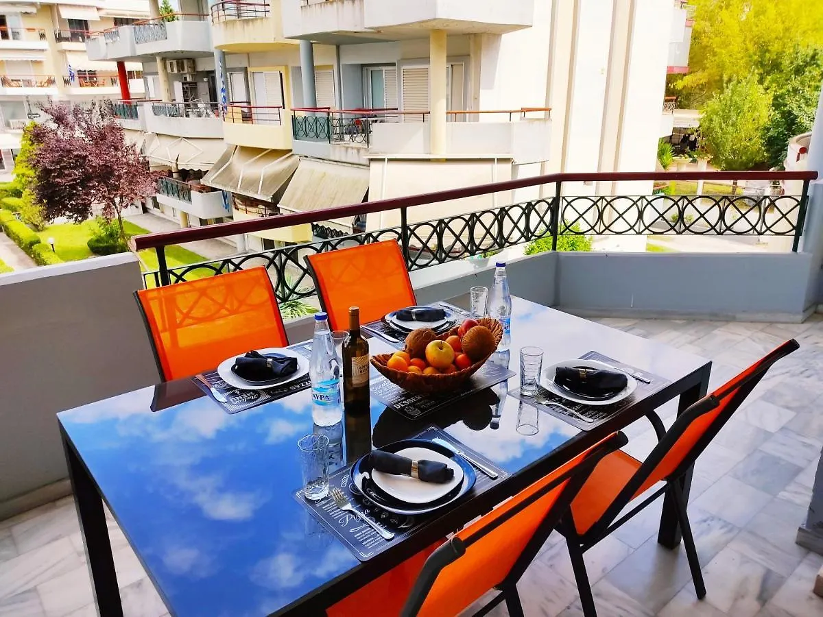 Golden Sky 3 Apartment Περαία