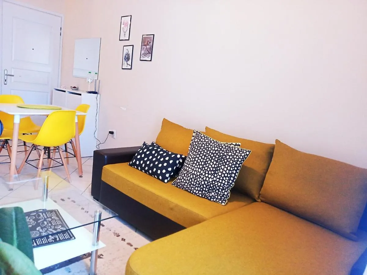 Golden Sky 3 Apartment Περαία
